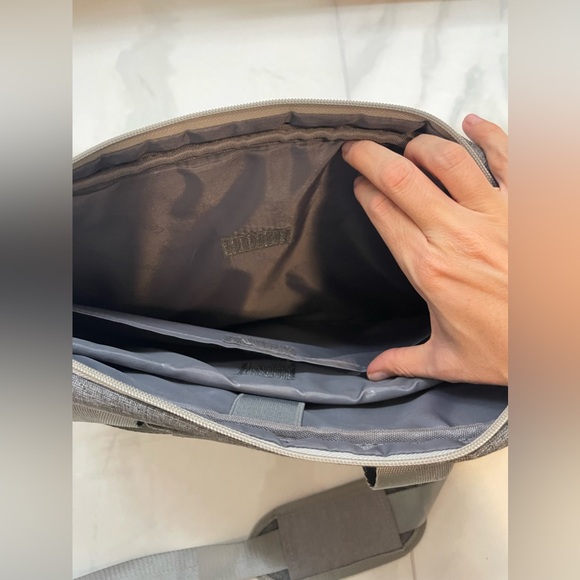 Laptop bag - Picture 6 of 12